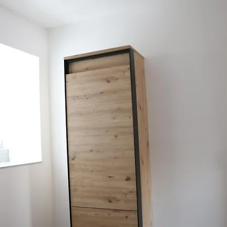 Apartma Lukovi 2 *
